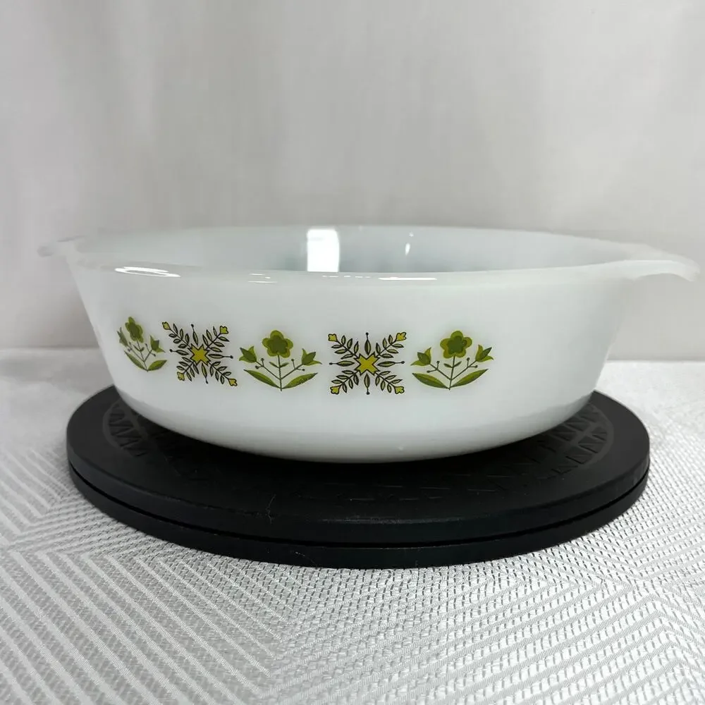 Meadow Green Fire-King Anchor Hocking Milk Glass Round Casserole 2 Qt No Lid VTG